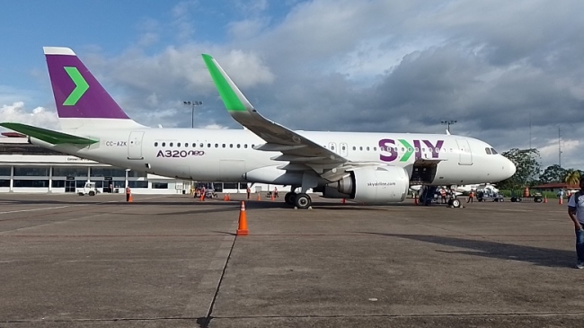 Habilitan a operar en el país a la aerolínea Sky Airlines Peru