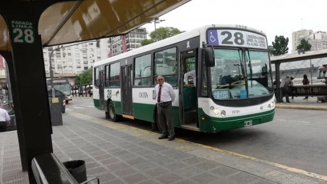 Se levantó el paro de colectivos anunciado para este jueves