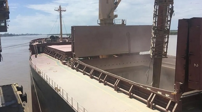 La Justicia suspendió el decreto que desregulaba la marina mercante