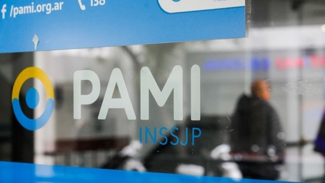Clínicas y sanatorios de la Patagonia suspenden la atención a los afiliados del PAMI