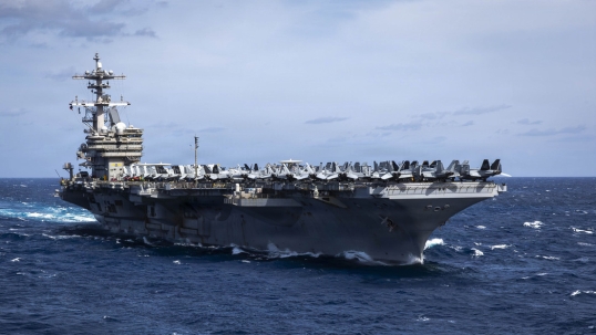 Estados Unidos prepara el tercer portaviones para desplegarse en Oriente Medio