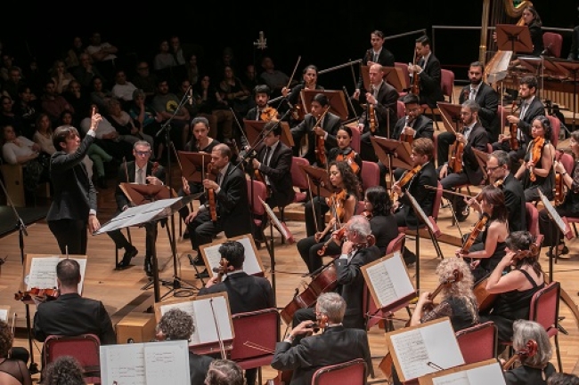 La Orquesta Sinfónica Nacional presenta "Piano, pasión y sinfonía"- Palacio Libertad