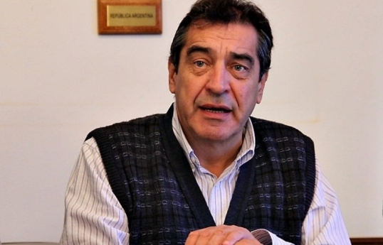 Hugo Godoy: El Gobierno ataca la capacidad de acción colectiva de los trabajadores