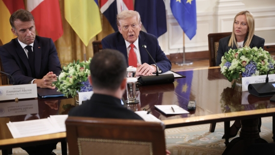 Trump: Ucrania debería aceptar un acuerdo paz en los términos de Moscú