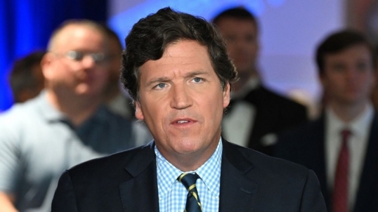 Tucker Carlson: La detención de Dúrov, es como una advertencia para aquellos que se nieguen a censurar la verdad