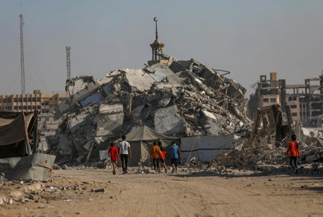 Luego de matar decenas de gazatíes, Israel declara la vuelta del alto el fuego