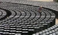 Por el efecto de la guerra: Se dispara el petróleo, el oro y caen las bolsas