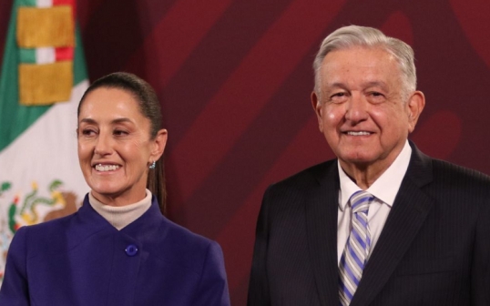 López Obrador acusó a Pedro Sánchez, de faltarle el respeto a la presidenta electa de México, Claudia Sheinbaum