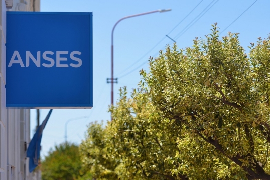 ANSES: Calendario de pagos de hoy viernes