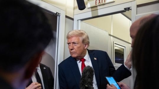 Donald Trump afirmó que habló por teléfono con Nicolás Maduro
