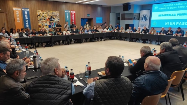 La CGT reunió a más de 60 gremios y cierran filas contra la reforma laboral