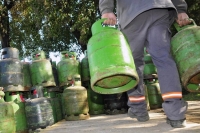 El Gobierno fijó un nuevo subsidio para garrafas de gas social
