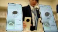 Huawei lanzó su primer teléfono con sistema operativo de desarrollo propio