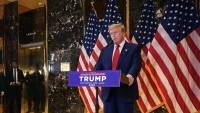 Donald Trump dice que Kamala Harris, «no tiene la capacidad mental para hacer un debate real» contra él