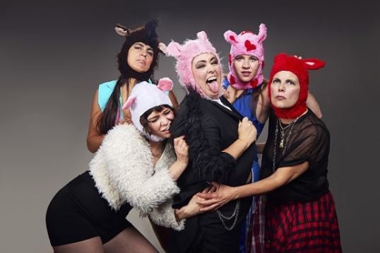Pequeño Bambi presenta su nuevo álbum: "Femme Fontaine–Venganza Peluche",