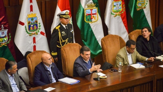 Bolivia: Rodrigo Paz declara el estado de excepción ante los bloqueos