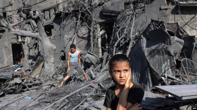 Israel atacó una escuela en Gaza, hay al menos 16 muertos y decenas de heridos