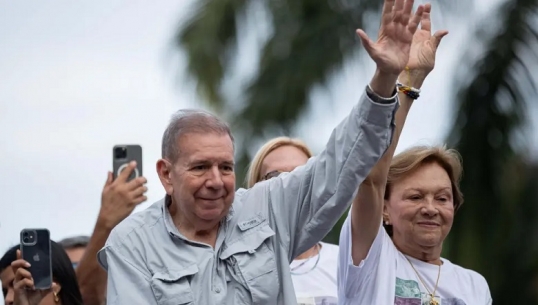 Venezuela: El referente de la oposición, Edmundo González Urrutia abandona el país y recibe asilo político en España