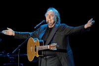 Ciclo Esenciales del Palacio Libertad presenta un homenaje a Joan Manuel Serrat