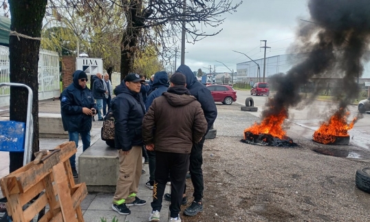 La fábrica de cerámicas ILVA despidió a 300 trabajadores en su planta de Pilar