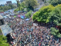 Este jueves las centrales sindicales y los movimientos sociales marchan por los endeudados
