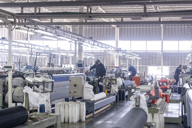 A casi un año de gobierno de Milei, los que cobran el básico perdieron el 28,9% de su poder de compra