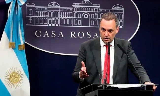 La revelación complica la versión de Adorni: El departamento que heredó estuvo bajo una ejecución hipotecaria hasta 2024