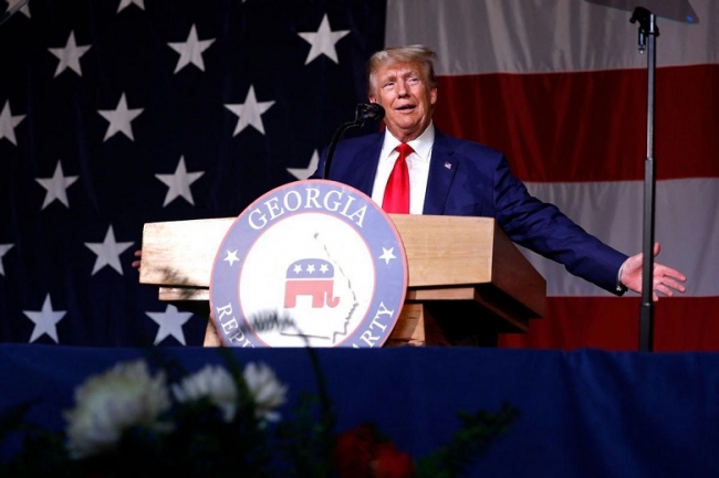Donald Trump insiste en que EE.UU. salga del conflicto ucraniano