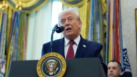 Trump reitera que EE.UU. empezará a golpear por tierra contra objetivos «narco»