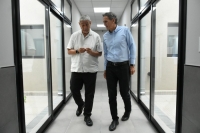 Gabriel Katopodis y Ferraresi recorrieron un nuevo Centro de Salud en Avellaneda