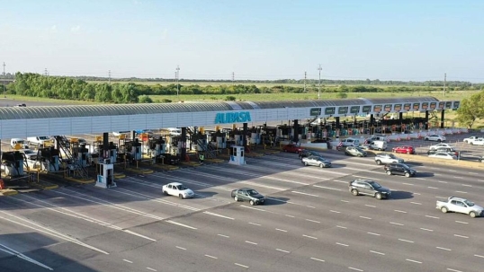 Relevamiento de AUBASA: En los primeros 15 días de enero bajó un 7,1% el flujo de autos