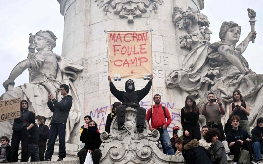 Francia: Sindicatos piden al gobierno de Macron que aparte reforma jubilatoria