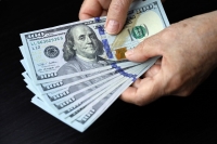 La Secretaría de Finanzas colocó u$s1.000 millones del nuevo Bonar 2029 en dólares