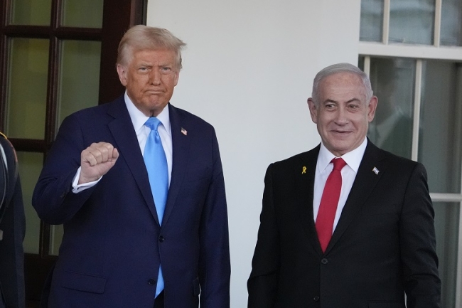 Donald Trump margina a Israel de las conversaciones de tregua que mantiene con Irán