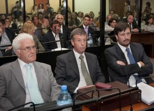 Causa represión de 2001: Se entregó el comisario Rubén Santos, ex jefe de la Policía del gobierno de De La Rúa
