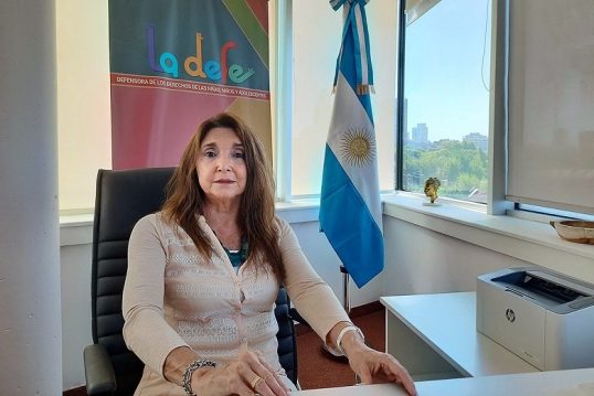 Denuncian que el gobierno Javier Milei no entrega medicamentos a nenes con cáncer