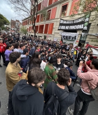El Gobierno advirtió a los rectores de las universidades por «cualquier cosa que pase» en las protestas de estudiantes