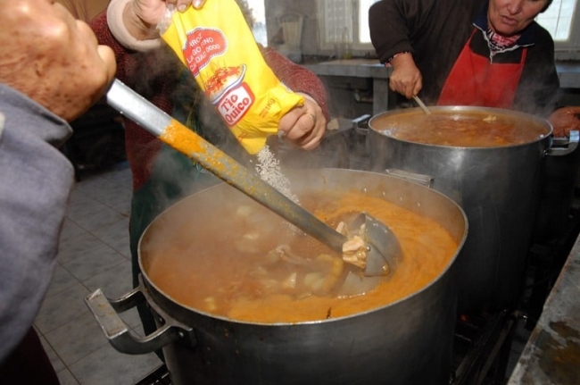 Para la UCA la baja de la pobreza estaría sobreestimada en 4 o 5 puntos respecto de lo que dice el Gobierno