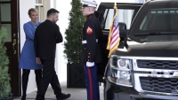 En la Casa Blanca le dijeron a la comitiva de Zelenski que debían retirarse