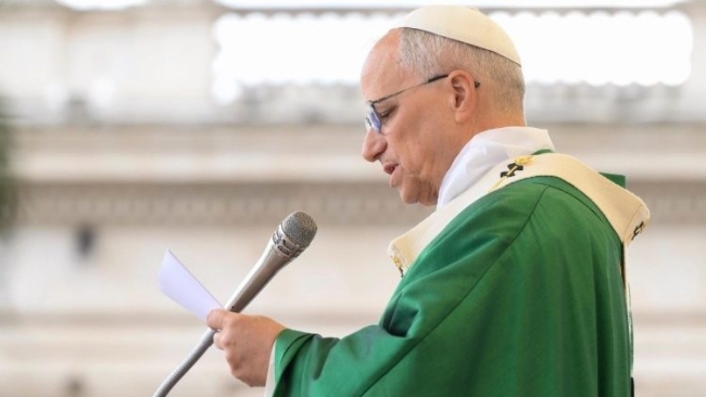 Ante la encíclica del papa sobre los riesgos de la IA, Altman, Musk y Zuckerberg no se han pronunciado