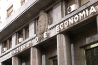 Economía informó que el sector público nacional registró un superávit de $244.897 millones