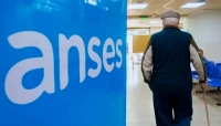 El Gobierno confirmó los aumentos de ANSES para abril 2026