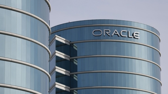 Un ataque aéreo daña en Dubái el edificio de Oracle