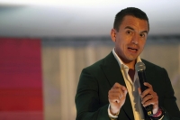 Ecuador: Novoa pretende instalar una base militar norteamericana