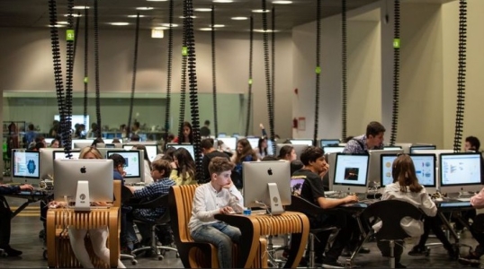 La Ciudad de Buenos Aires abrirá el primer centro educativo TUMO