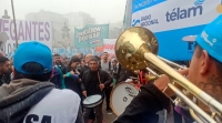 Miles de argentinos marchan al Congreso en contra de la Ley Bases y el paquete fiscal