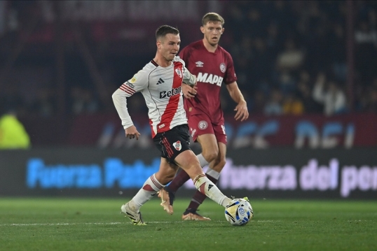 Torneo clausura de la Liga Profesional de Fútbol: River igualó 1-1 con Lanús