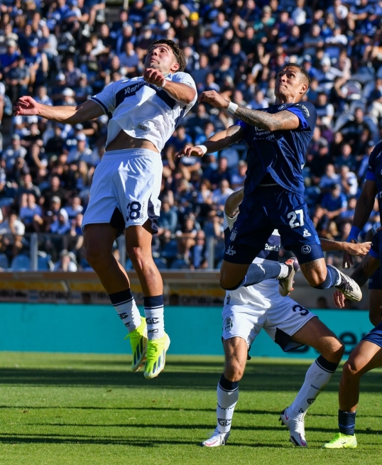 Liga Profesional de Fútbol: Talleres superó por 1 a 0 a Gimnasia y alcanzó a Vélez