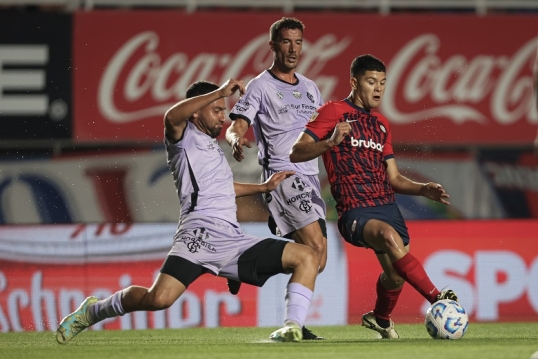 Liga Profesional de Fútbol: San Lorenzo superó 1 a 0 a Barracas