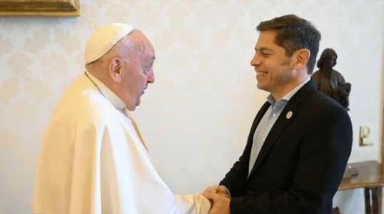 El papa Francisco recibió al gobernador Axel Kicillof